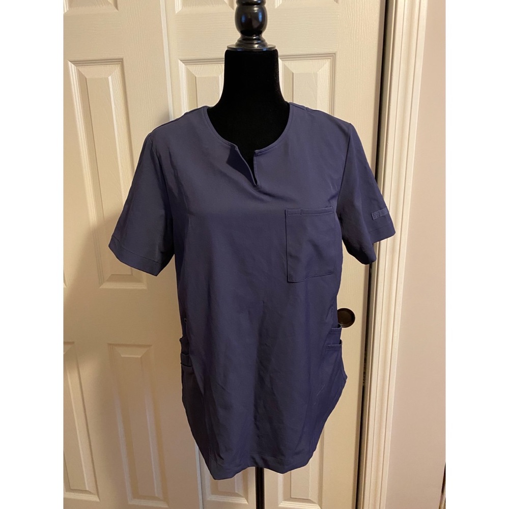 Scrub Top Large